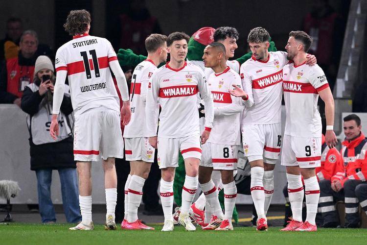  赛地聚焦：德国杯清晨热度飙升，斯图加特再遭质疑，目标明确，临场指挥获称赞-金年会app