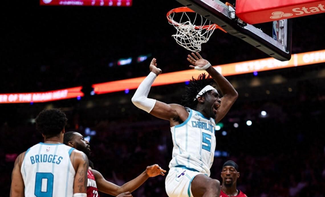 集结日体能课后；夏洛特黄蜂队长鼓劲备战NBA总决赛；媒体盛赞；赛季目标并未改变的简单介绍